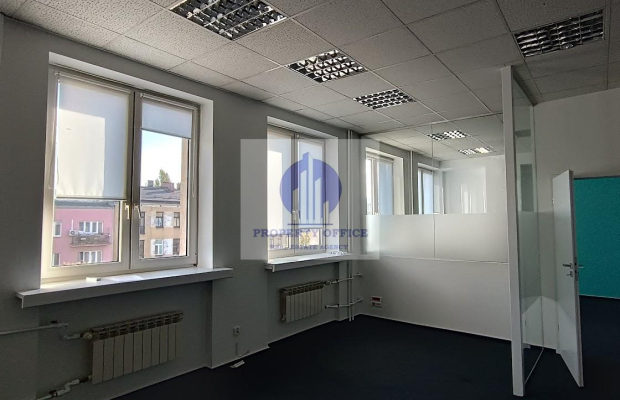 Mokotów: lokal biurowy 152m2 do wynajęcia
