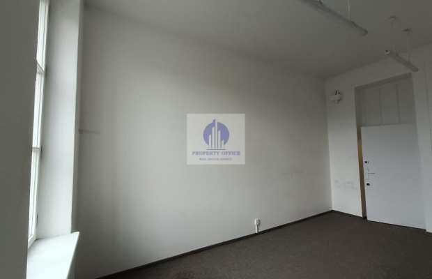 Praga Północ: lokal biurowy 19,64 m2 do wynajęcia