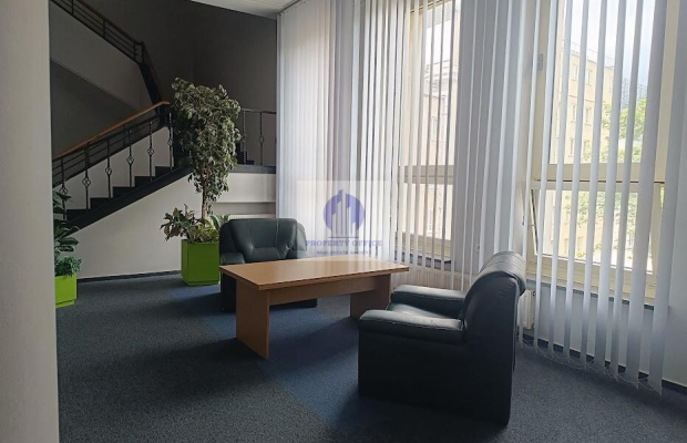 Śródmieście: lokal biurowy 33,50 m2 do wynajęcia