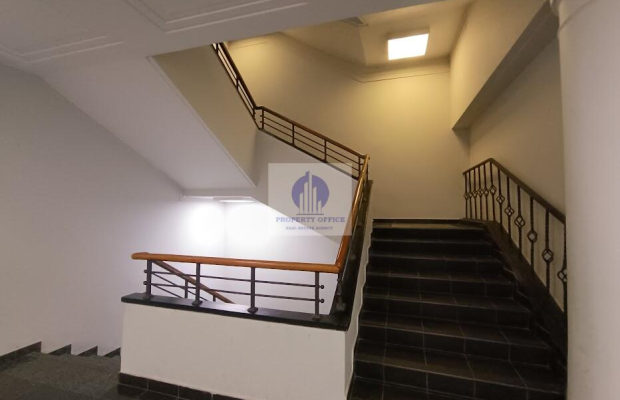 Śródmieście: lokal biurowy 33,50 m2 do wynajęcia