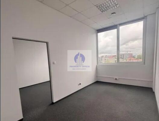 Włochy: lokal biurowy 31,90m2 do wynajęcia