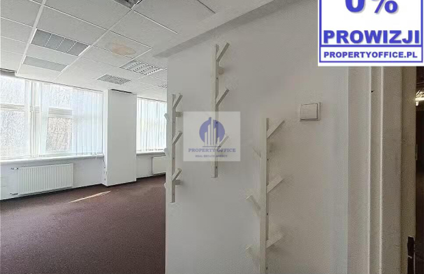 Bielany: lokal biurowy 33,68m2 do wynajęcia