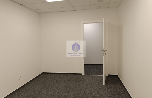 Śródmieście: lokal biurowy 33,70 m2 do wynajęcia