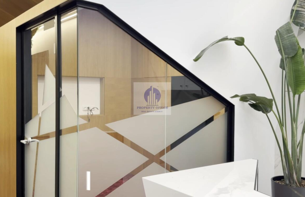 Śródmieście: lokal biurowy 261 m2 do wynajęcia