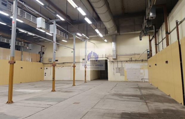 Bielany: magazyn 590,66 m2 do wynajęcia