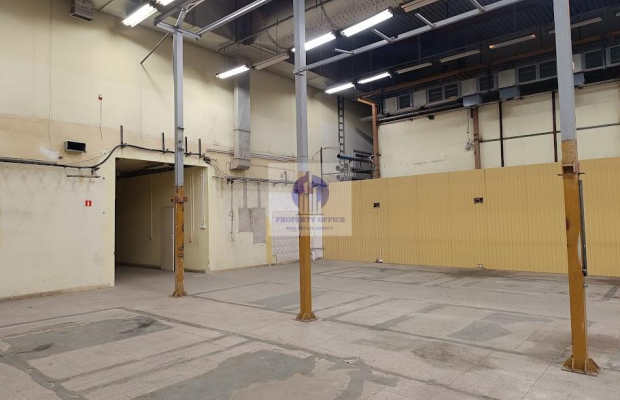 Bielany: magazyn 590,66 m2 do wynajęcia