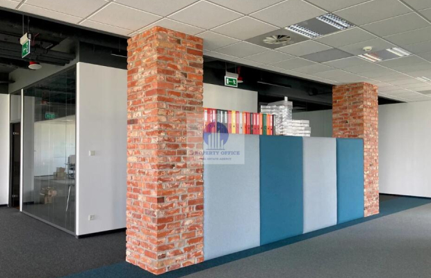 Ochota: lokal biurowy 572m2 do wynajęcia