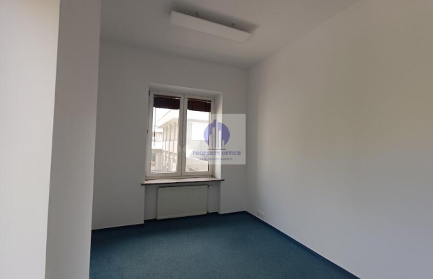 Mokotów: lokal biurowy 32,96m2 do wynajęcia