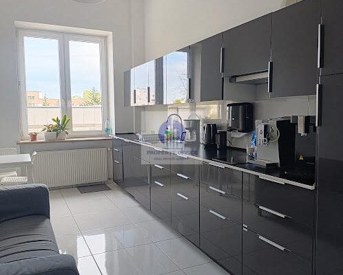 Mokotów: lokal biurowy 32,96m2 do wynajęcia