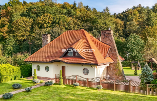 DOM MYŚLENICE WYSOKI STANDRAD DUŻA DZIAŁKA 1950M2