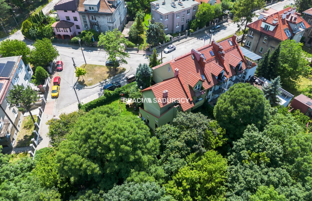 Dom Stare Podgórze| Działka narożna 5,6 