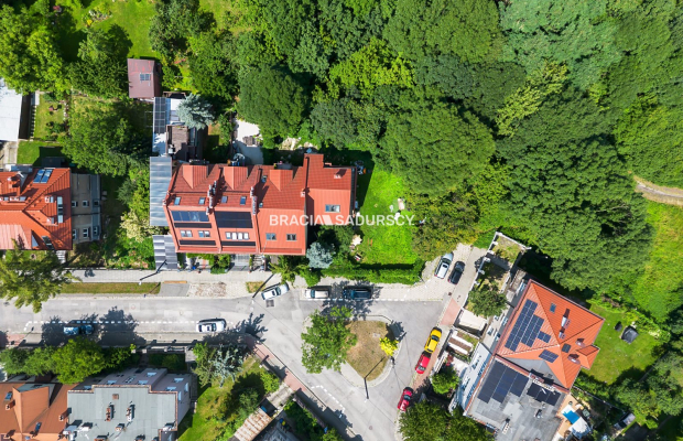 Dom Stare Podgórze| Działka narożna 5,6 