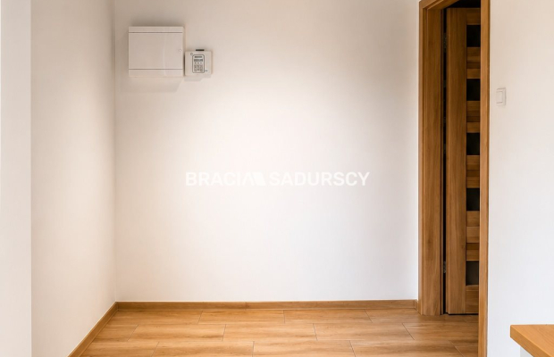 Grzegórzki – ul. Dąbska | Lokal 109 m² na wynajem