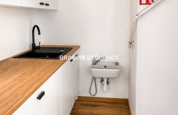 Grzegórzki – ul. Dąbska | Lokal 109 m² na wynajem