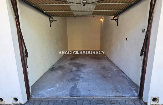 Garaż przy ul. Kwartowej na wynajem