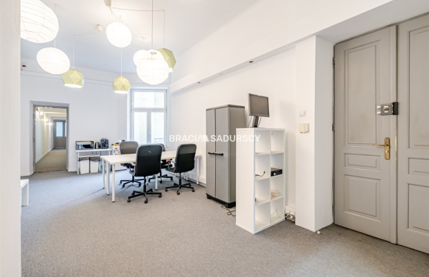 Przestronne biuro 140 m² w centrum Krakowa - ul. Lubicz 

 Szukasz świetnie skomunikowanego miejsca na siedzibę swojej firmy, k