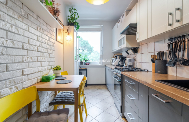 2 pokoje | 51,32 m² | duży balkon | os. Handlowe |