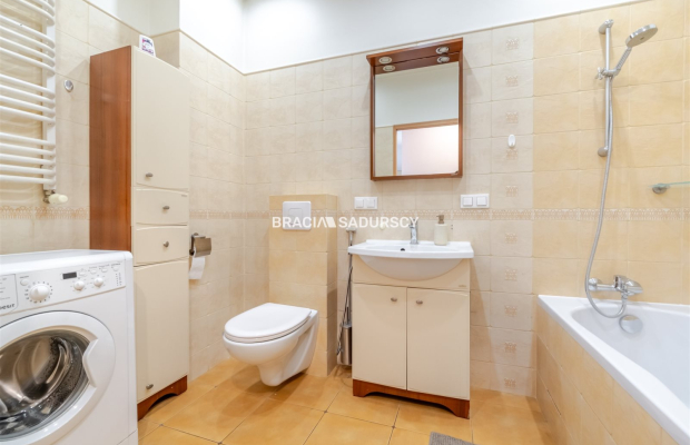 3-pokojowe mieszkanie 68 m² 2balkony | Mydlniki