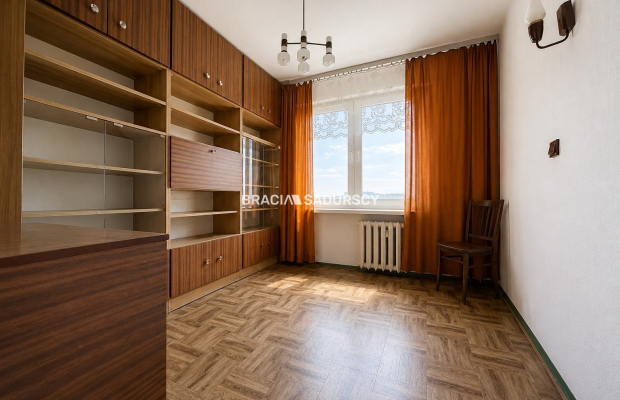 3 pokoje z balkonem na Powstańców