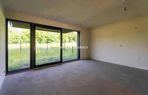 3pokoje,50m2,nowe budownictwo,2 ogródki,m.postojow