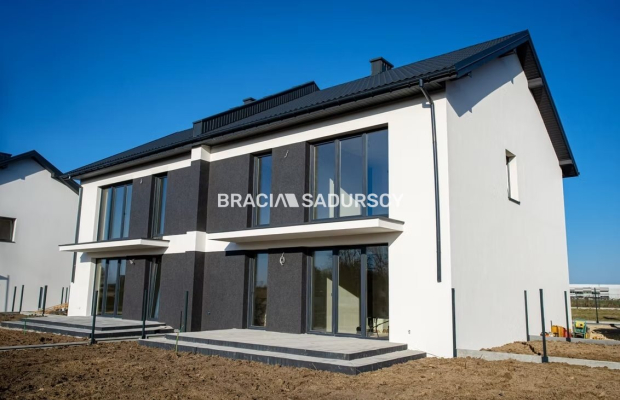 4 pok 63m2 /balko/ogródek/ 2 m.postojowe
