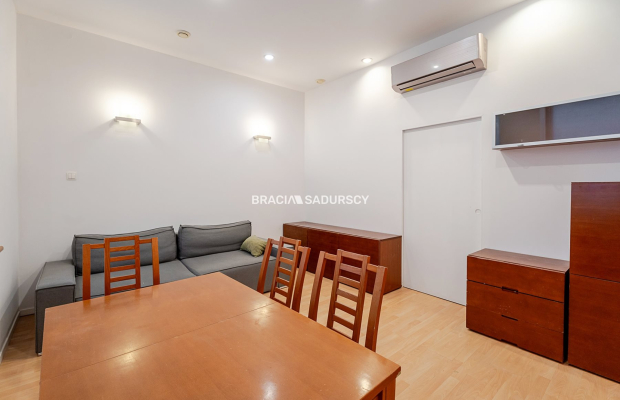 60,17 m² | 3 pokoje | Piwnica | Kameralny Budynek