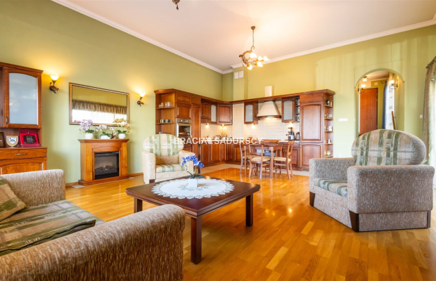 Apartament z ogrodem na Woli Justowskiej 