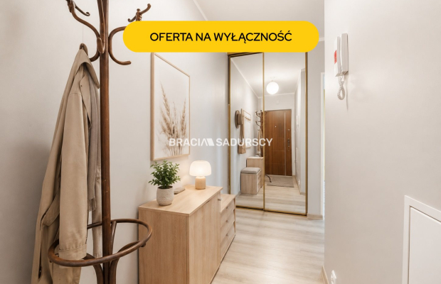 Ustawne 2 pokojowe mieszkanie w apartamentowcu.