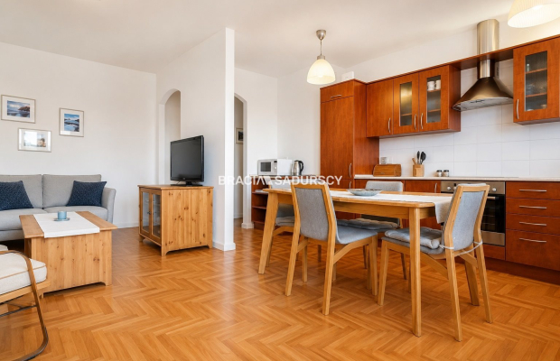 Mieszkanie z widokiem, balkon, winda, garaż