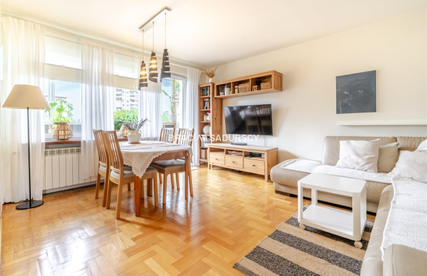 Duże mieszknie 3 sypialnie salon balkon