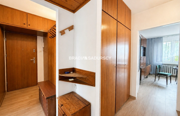 3-pok, os.Podw. balkon, osobna kuchnia