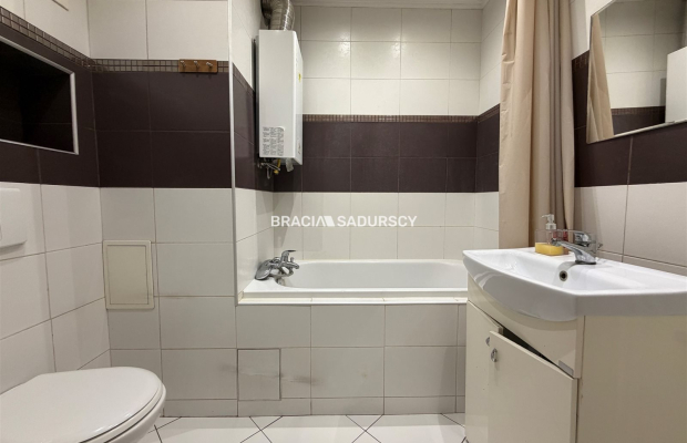 Kawalerka z osobną kuchnią - ul. Strzelców.