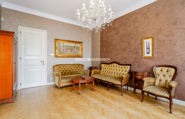 Apartament z duszą tuż przy Plantach, klima, winda