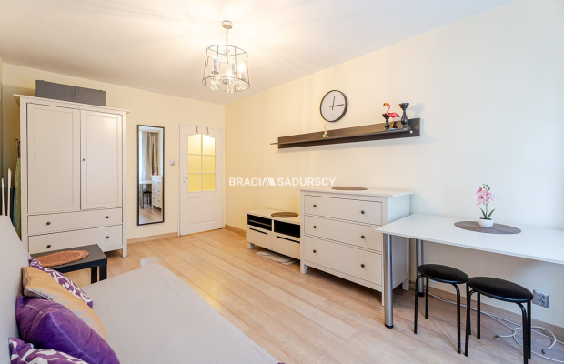Kawalerka 28 m² | 1. piętro | al. Pokoju