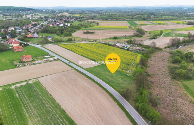 30 ar działek budowlanych, gm. Czernichów 