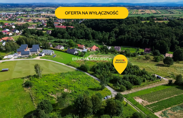 27 AR działki budowlanej w Mnikowie