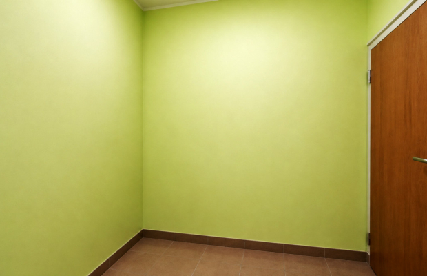 Magazyn z windą towarową 490 m2