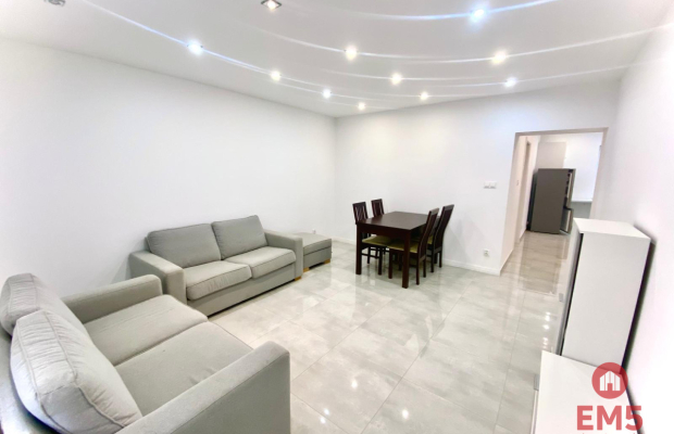 Mieszkanie 52 m² z działką 375 m² i garażem