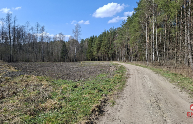Działka budowlana pod lasem. 1085 m2