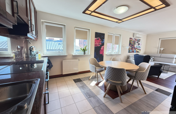 Komfortowy apartament przy Pl.Batorego z garażem