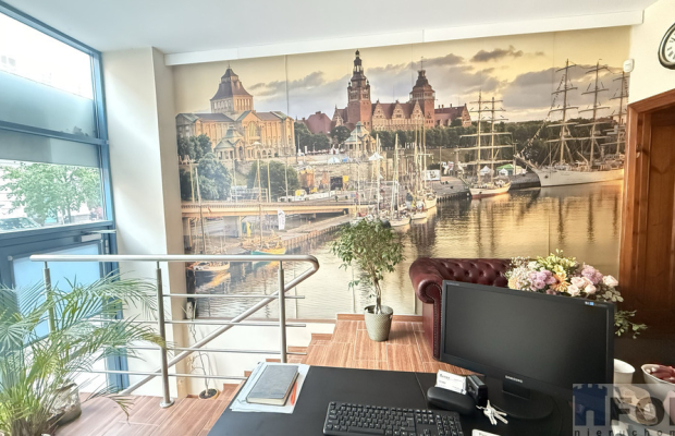 Lokal biurowy z opcją samodzielnej kawalerki