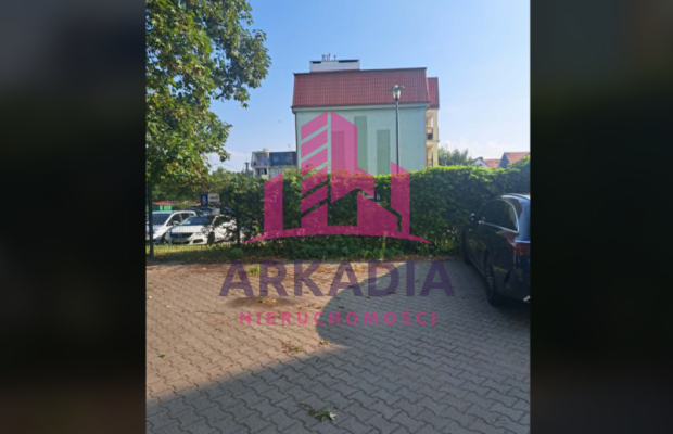 3 pokoje,ok.68m,I piętro, miejsce parkingowe ,blok