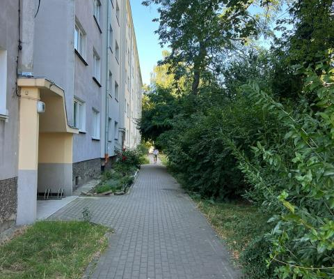 Kawalerka z balkonem przy ul. Grabiszyńskiej