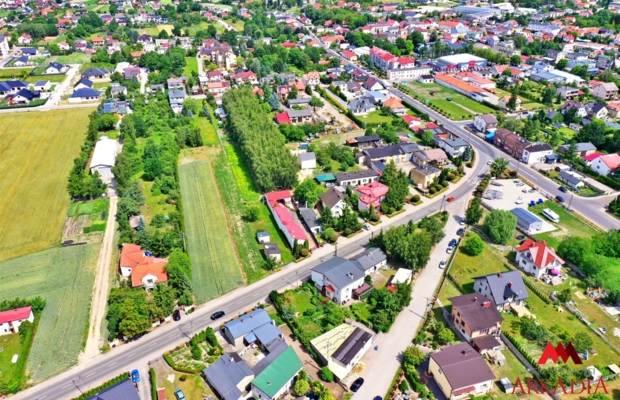 Mały dom 43 m2, działka 1005 m2, Kowal