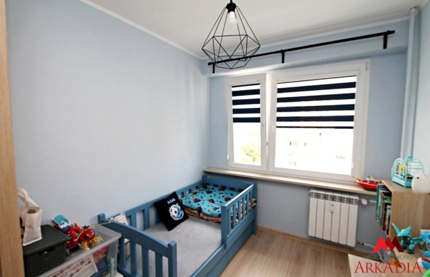 Na sprzedaż 2 pokoje, balkon, ul. Ostrowska 32