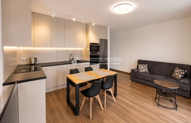 PIERWSZY NAJEM | NOWE MIESZKANIE 43,11 m² | GARAŻ | KOMÓRKA LOKATORSKA | JAWORZE  

 Do wynajęcia  nowe, nigdy wcześniej niezam