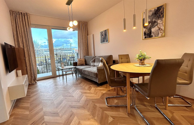 Mieszkanie 36 m2 na wynajem w nowoczesnym apartamentowcu na Osiedlu Glinki.  
Teren ogrodzony , zamknięty z sterowaną bramą wja