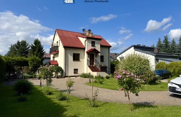 Dom z dwoma mieszkaniami, ogród, Polkowice