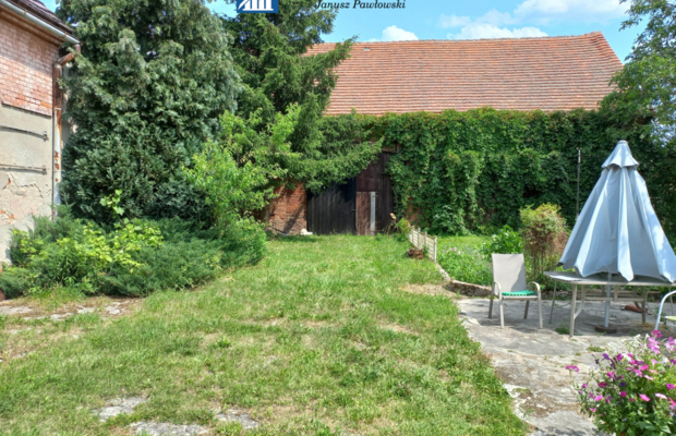 Dom wolnostojący 250m2 | Działka 34ar | Budynki
