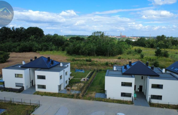 Dom W Cenie Mieszkania / 98,19m2 /2 m. parkingowe